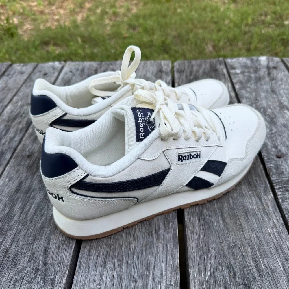 Reebok Classic Harman Run Mens 11 Retro Sneakers White Navy Gum Sole‎ G58944